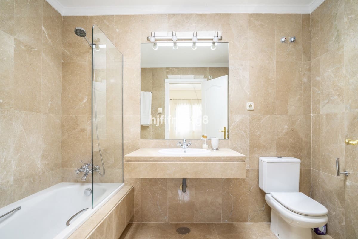 3 bedroom Townhouse for sale in Nueva Andalucia with pool - € 1,475,000 (Ref: 9705056)