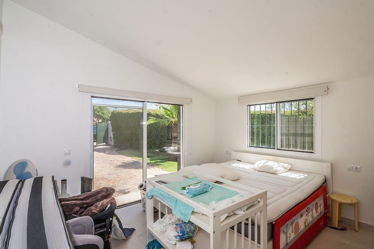 5 makuuhuone Huvila myytävänä paikassa Elviria - 1 499 500 € (Ref: 9705058)