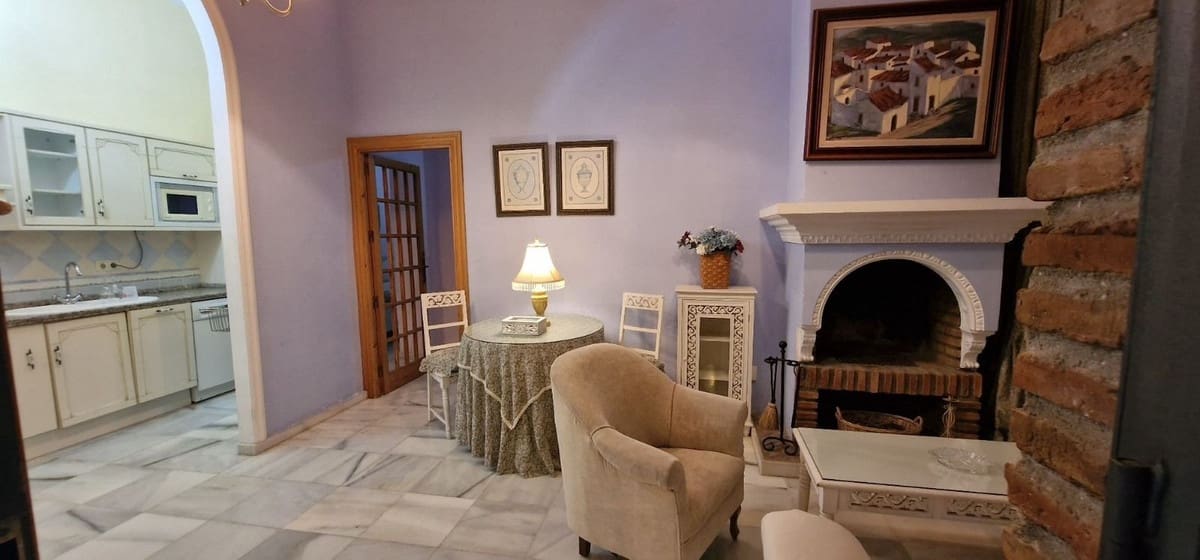 7 Zimmer Villa zu verkaufen in Malaga Stadt mit Pool - 1.555.000 € (Ref: 9705063)