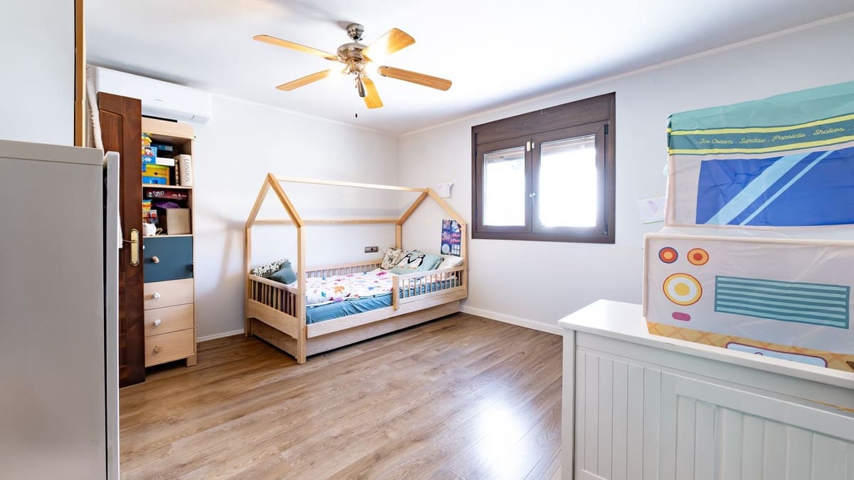 4 soveværelse Villa til salg i Benalmadena med garage - € 1.550.000 (Ref: 9705064)