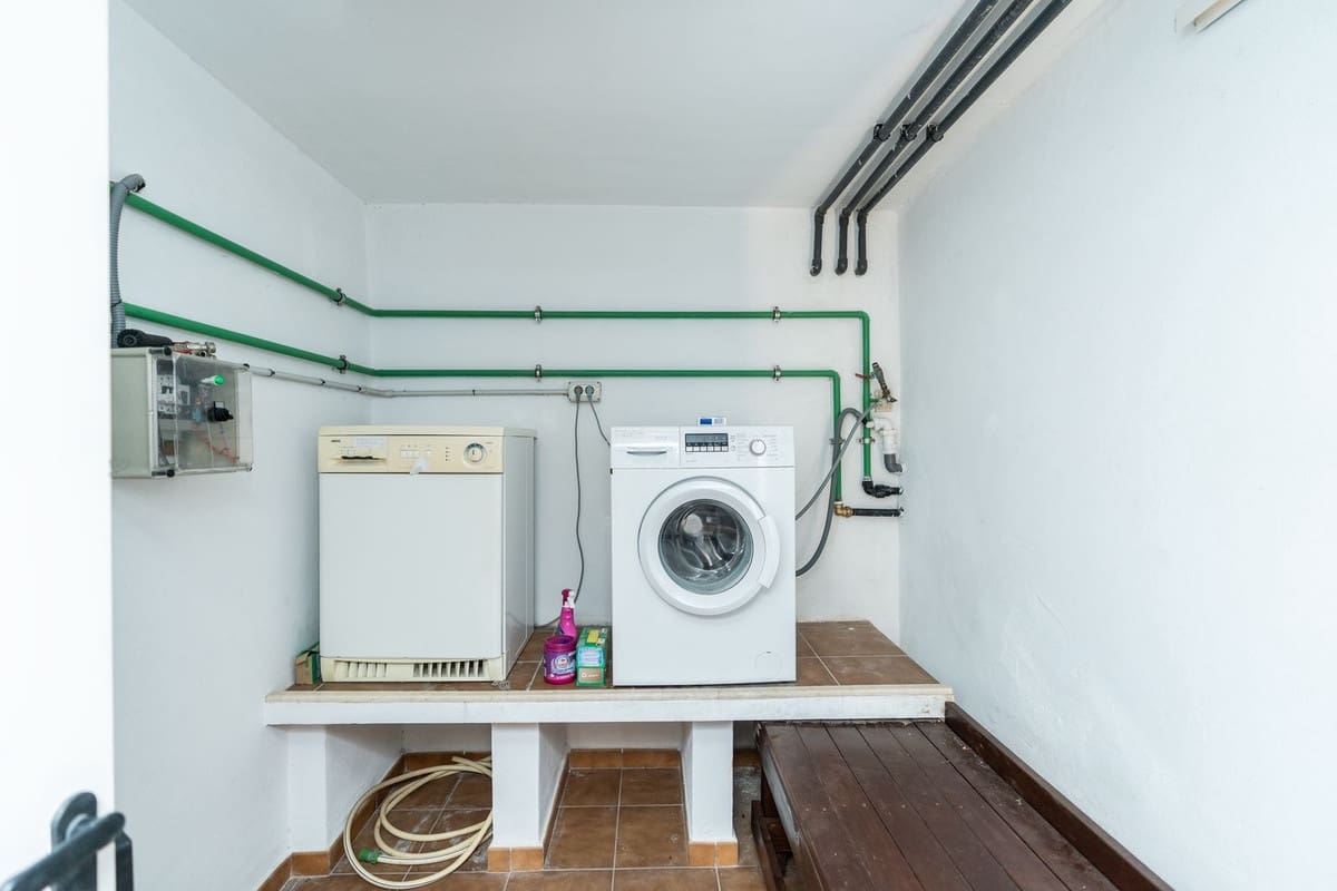 3 chambre Villa/Maison à vendre à Marbesa avec piscine garage - 1 595 000 € (Ref: 9705070)