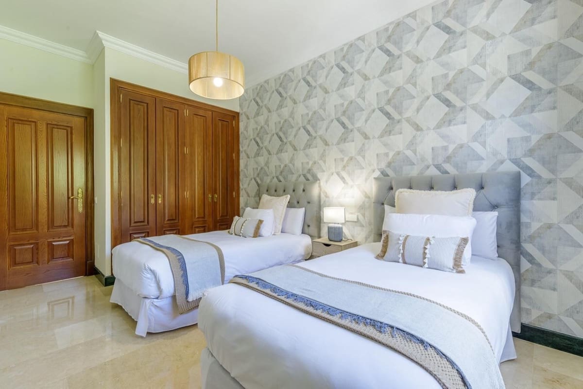 5 slaapkamer Villa te koop in Mijas Golf met zwembad garage - € 1.600.000 (Ref: 9705073)