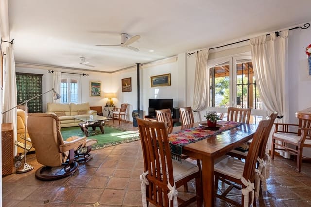 4 sovrum Villa till salu i Alhaurín de la Torre med pool - 1 675 000 € (Ref: 9705075)