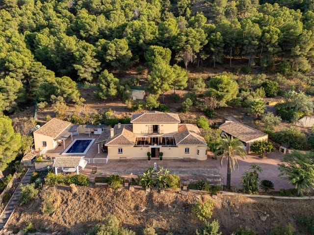 4 sovrum Villa till salu i Alhaurín de la Torre med pool - 1 675 000 € (Ref: 9705075)