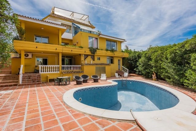 9 camera da letto Villa in vendita in El Rosario, Marbella con piscina - 1.690.000 € (Rif: 9705078)