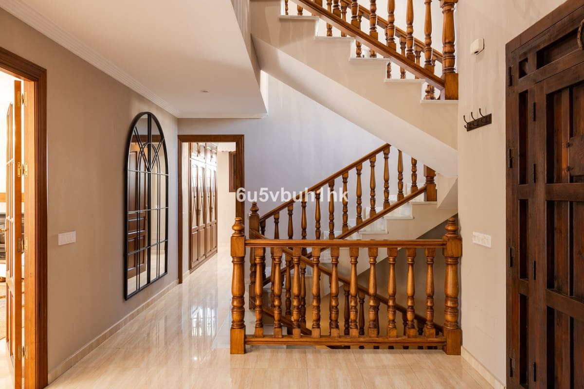 4 camera da letto Villa in vendita in San Pedro de Alcantara con piscina garage - 1.695.000 € (Rif: 9705079)