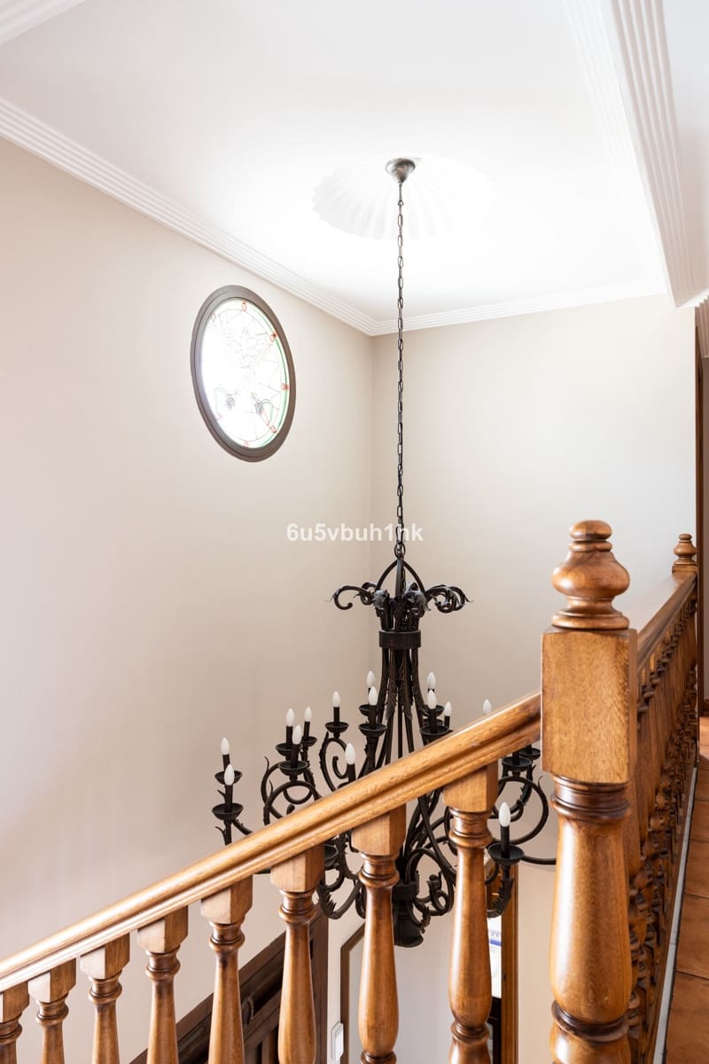 4 camera da letto Villa in vendita in San Pedro de Alcantara con piscina garage - 1.695.000 € (Rif: 9705079)