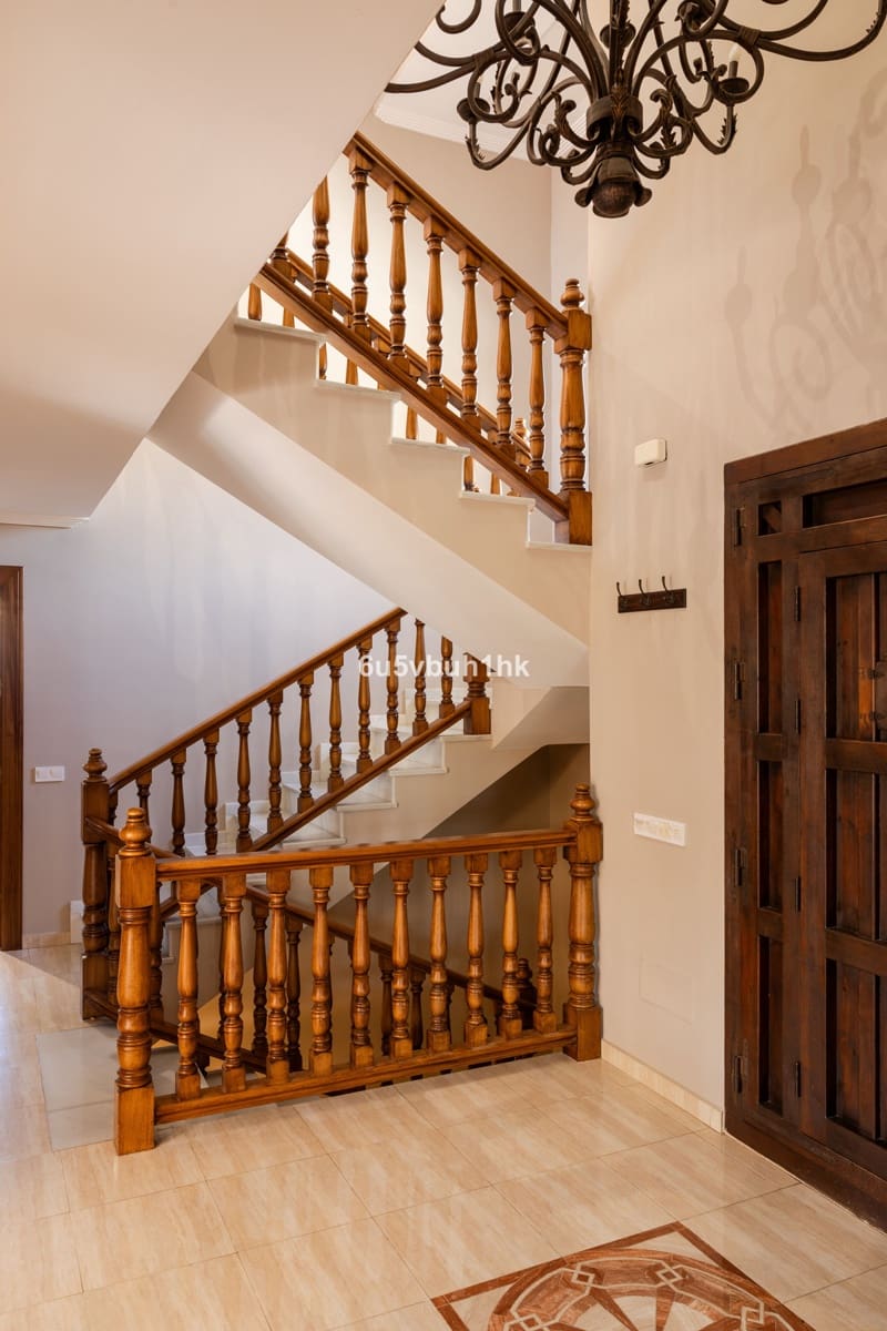 4 camera da letto Villa in vendita in San Pedro de Alcantara con piscina garage - 1.695.000 € (Rif: 9705079)
