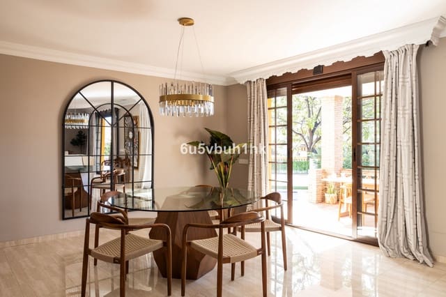 4 camera da letto Villa in vendita in San Pedro de Alcántara Pueblo, Marbella con piscina garage - 1.695.000 € (Rif: 9705079)