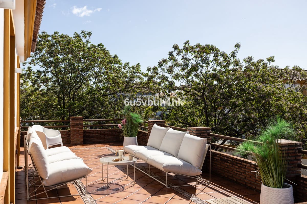 4 camera da letto Villa in vendita in San Pedro de Alcantara con piscina garage - 1.695.000 € (Rif: 9705079)