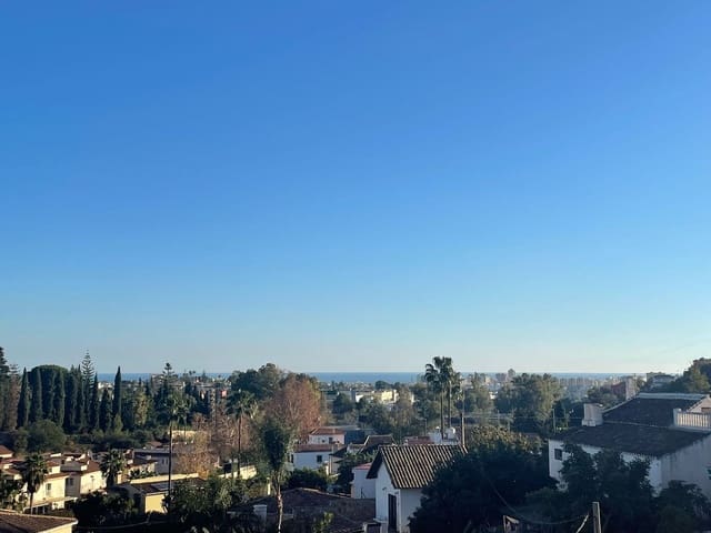 Chalet de 4 habitaciones en Mijas pueblo, Mijas en venta con piscina - 1.750.000 € (Ref: 9705082)