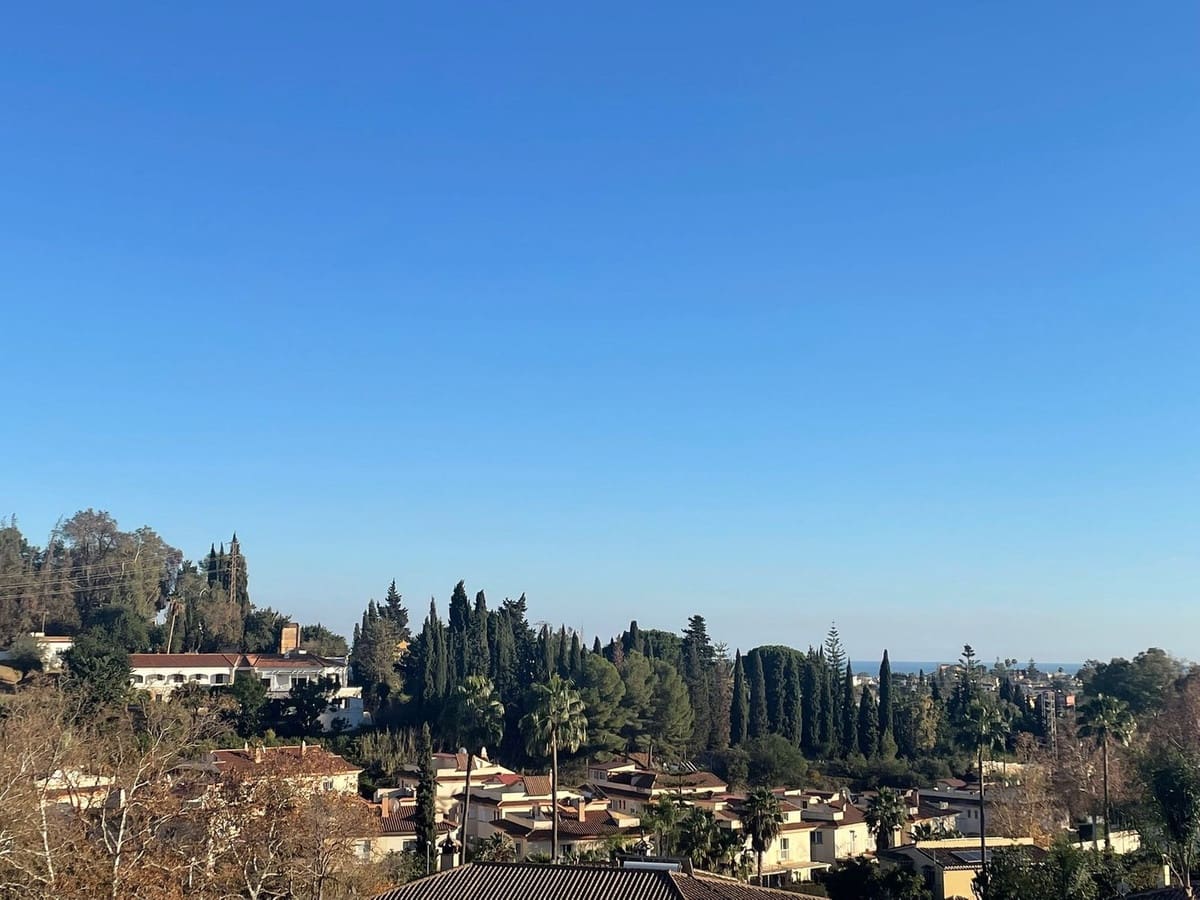 Chalet de 4 habitaciones en Mijas en venta con piscina - 1.750.000 € (Ref: 9705082)