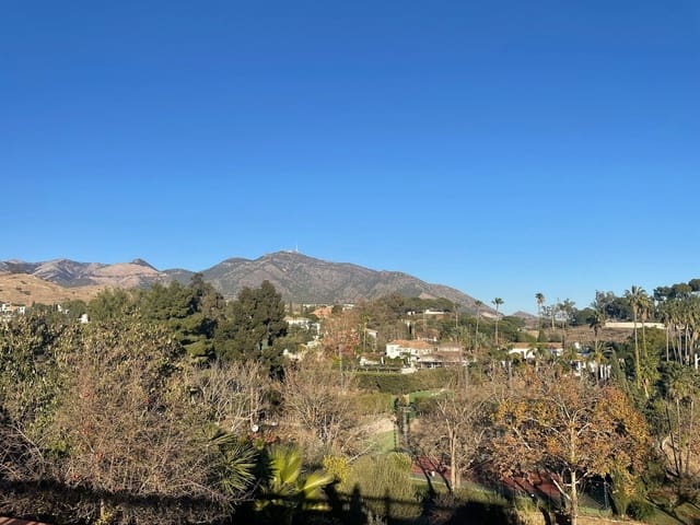 Chalet de 4 habitaciones en Mijas pueblo, Mijas en venta con piscina - 1.750.000 € (Ref: 9705082)