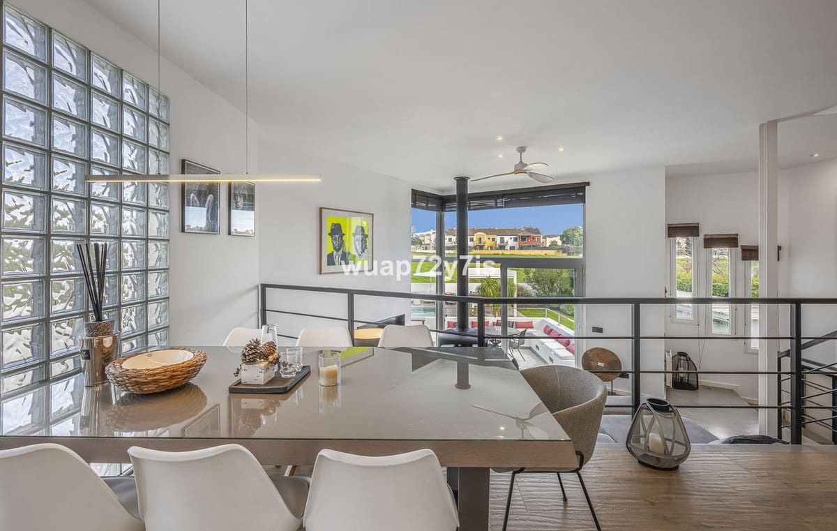 4 soverom Villa til salgs i Guadalmina med svømmebasseng - € 1 650 000 (Ref: 9705083)