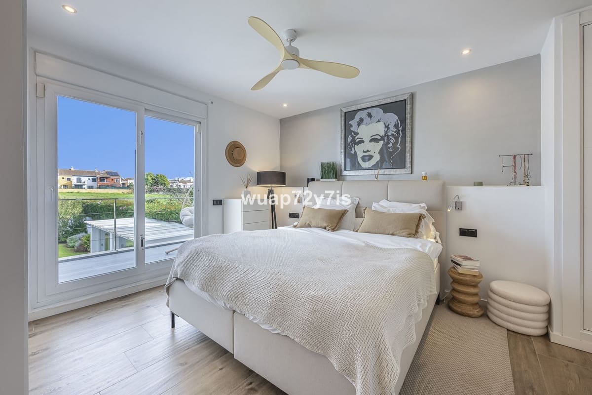 4 soverom Villa til salgs i Guadalmina med svømmebasseng - € 1 650 000 (Ref: 9705083)