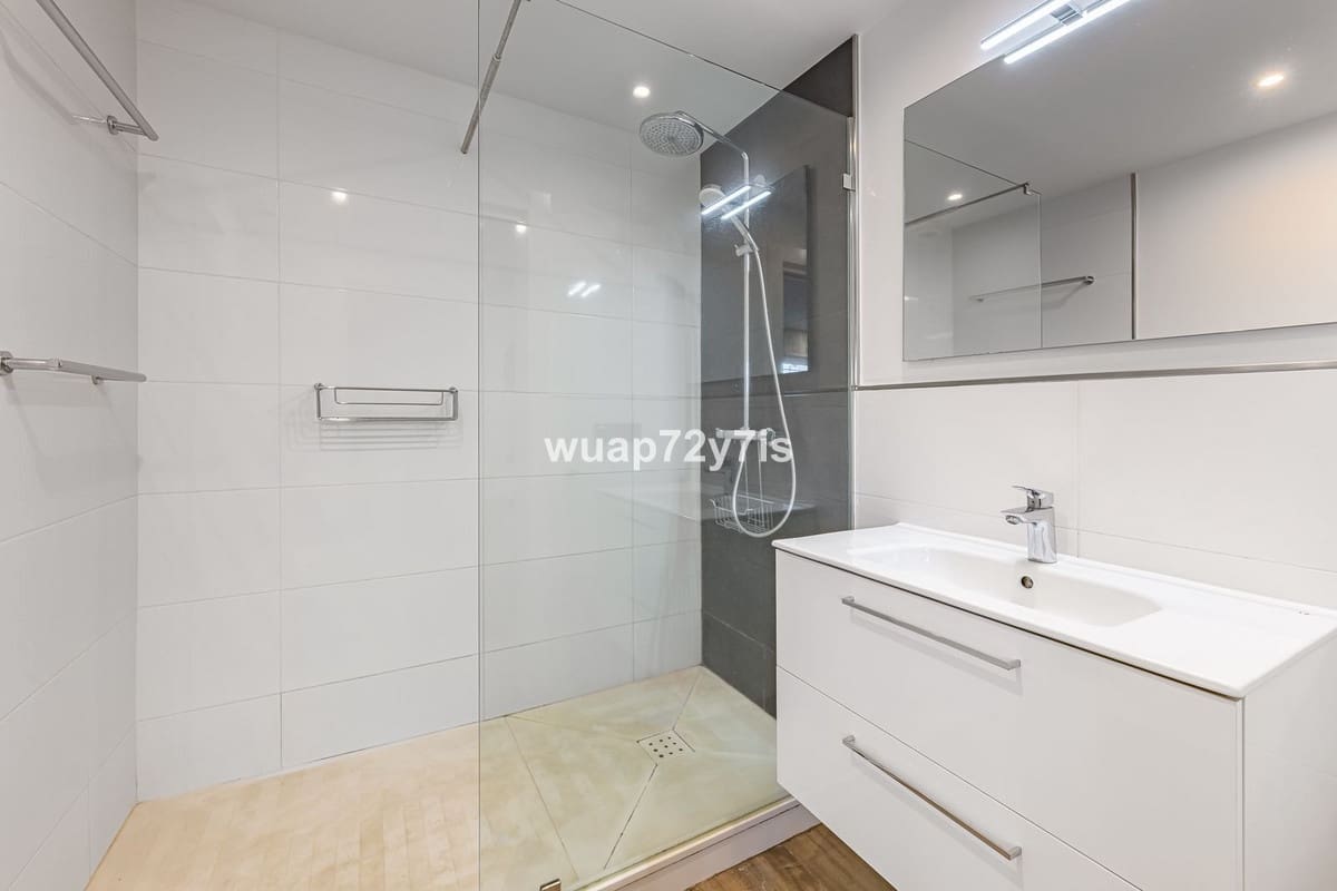 4 soverom Villa til salgs i Guadalmina med svømmebasseng - € 1 650 000 (Ref: 9705083)