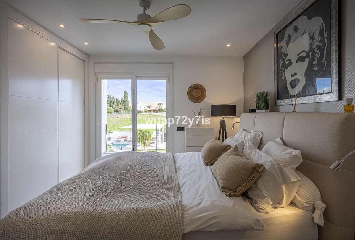 4 soverom Villa til salgs i Guadalmina med svømmebasseng - € 1 650 000 (Ref: 9705083)