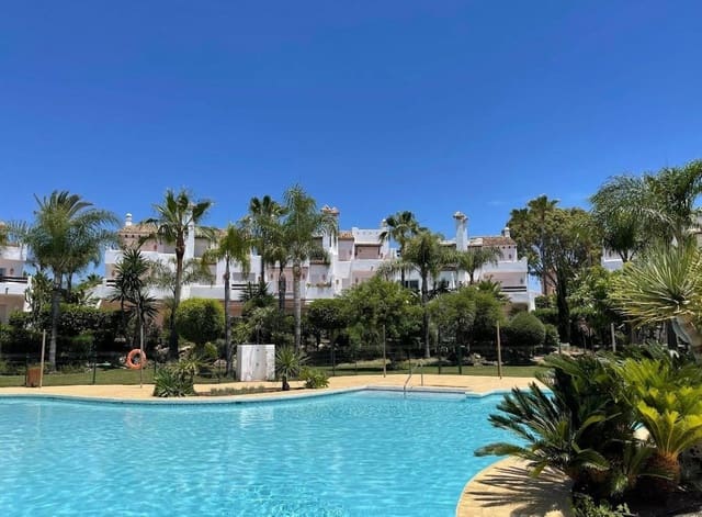4 camera da letto Villetta Bifamiliare in vendita in Paraiso - Barronal, Estepona con piscina - 1.800.000 € (Rif: 9705085)
