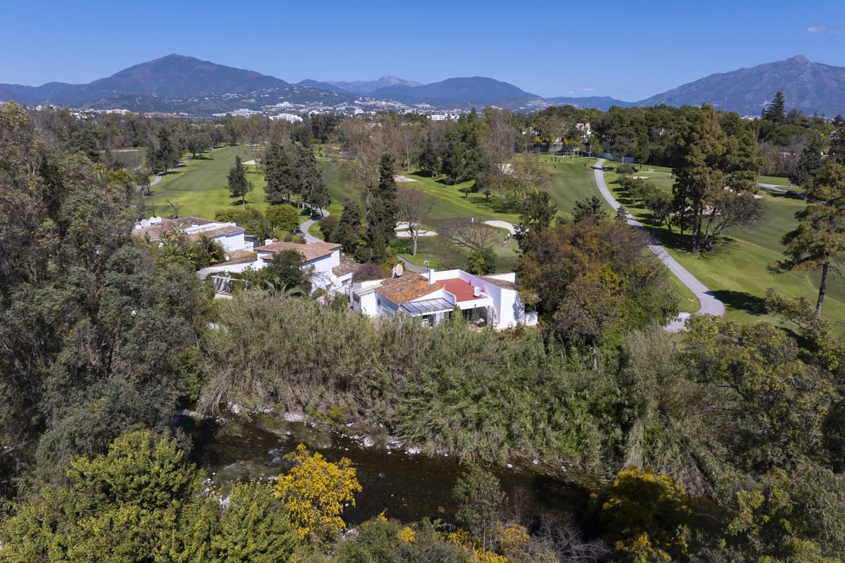 3 camera da letto Villa in vendita in Guadalmina - 1.800.000 € (Rif: 9705086)