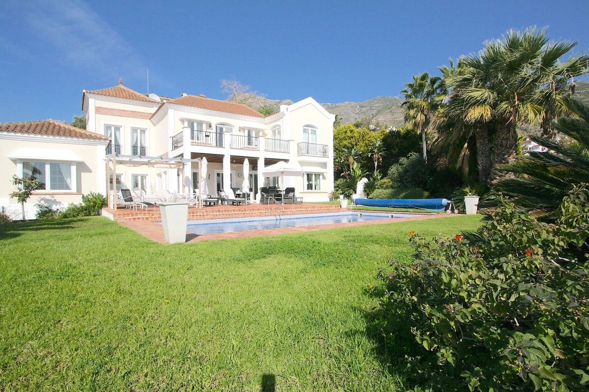 4 Zimmer Villa zu verkaufen in Mijas mit Pool Garage - 1.850.000 € (Ref: 9705087)