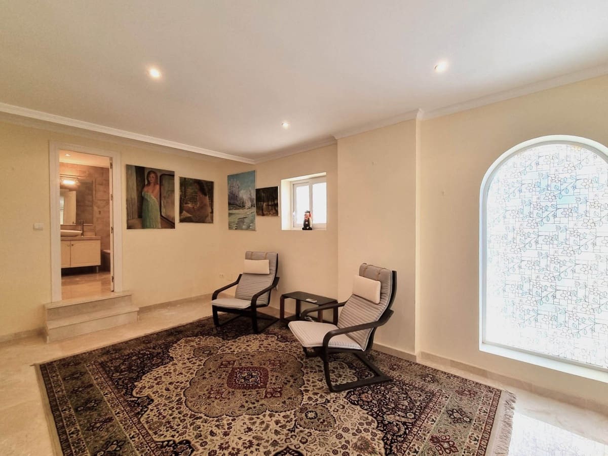 5 soverom Villa til salgs i Benalmadena med svømmebasseng - € 1 890 000 (Ref: 9705090)