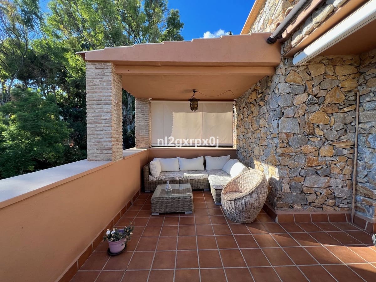5 camera da letto Villa in vendita in Marbella - 1.975.000 € (Rif: 9705091)