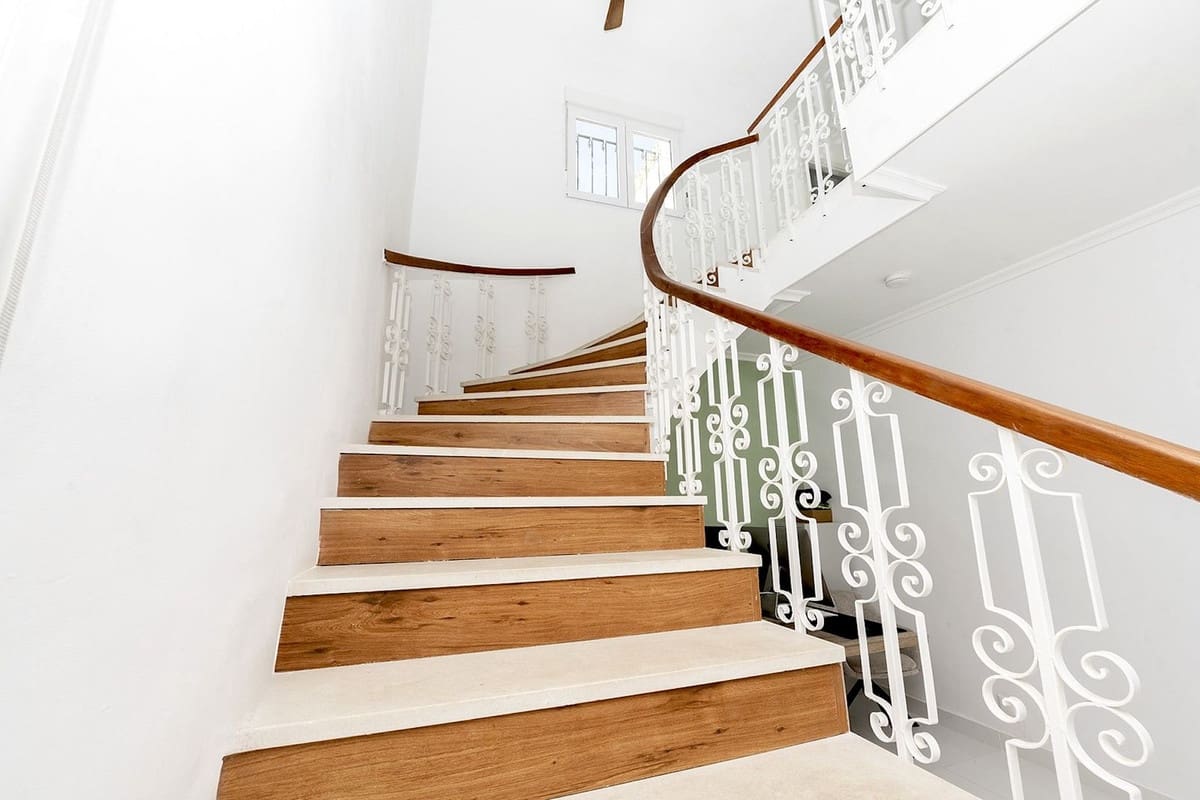 6 soveværelse Villa til salg i Benalmadena med swimmingpool garage - € 1.595.000 (Ref: 9705092)