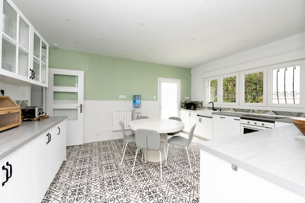 6 soveværelse Villa til salg i Benalmadena med swimmingpool garage - € 1.595.000 (Ref: 9705092)