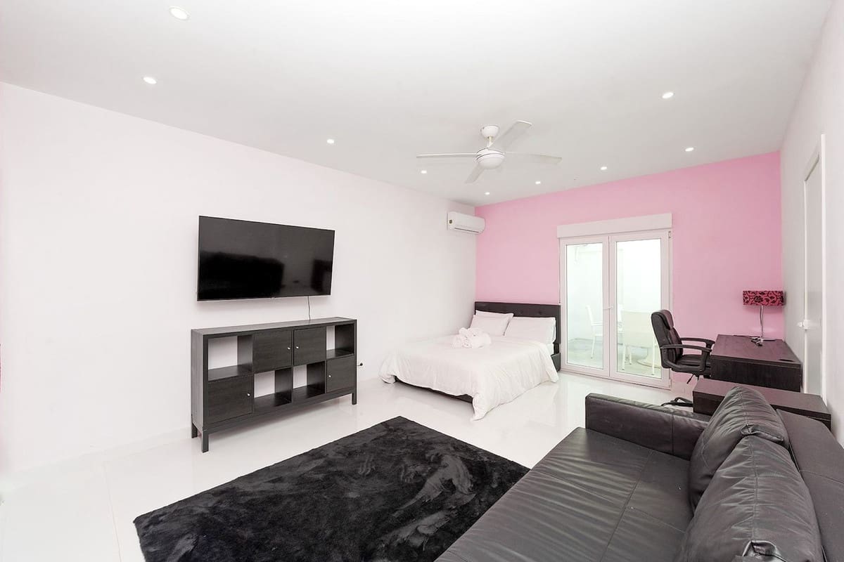 6 soveværelse Villa til salg i Benalmadena med swimmingpool garage - € 1.595.000 (Ref: 9705092)