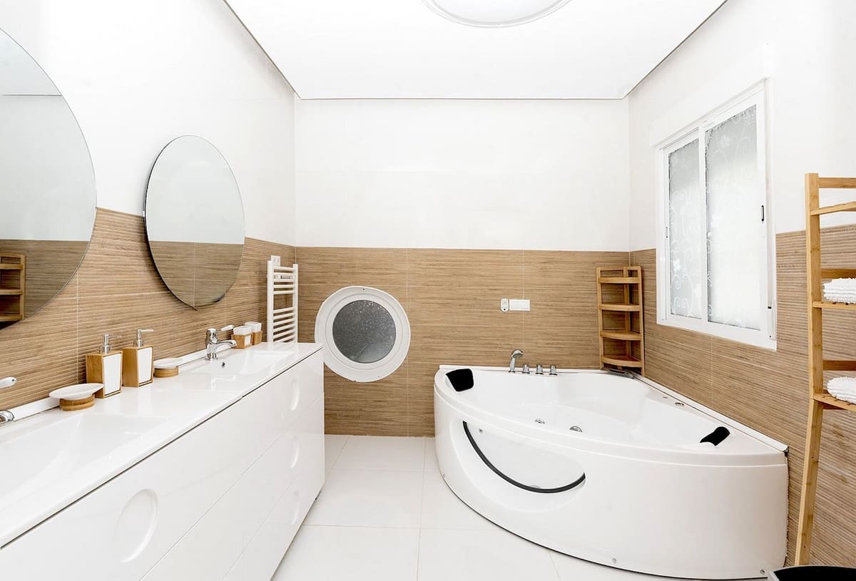 6 soveværelse Villa til salg i Benalmadena med swimmingpool garage - € 1.595.000 (Ref: 9705092)