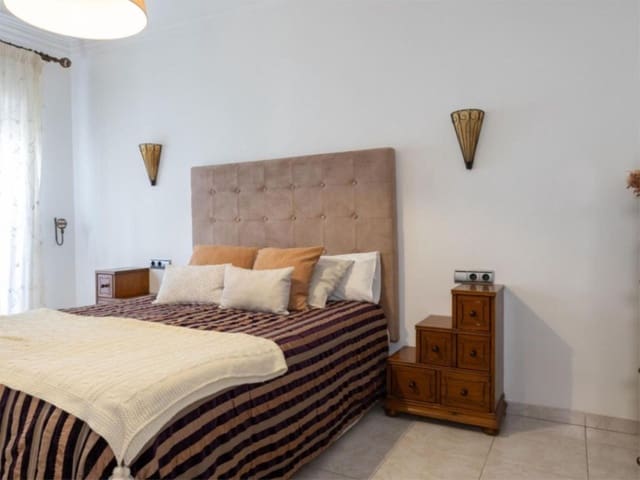 3 quarto Moradia para venda em Marbella com piscina garagem - 755 000 € (Ref: 9705095)