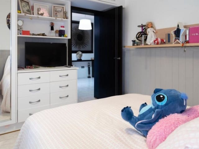 3 quarto Moradia para venda em Marbella com piscina garagem - 755 000 € (Ref: 9705095)
