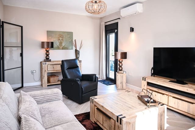 4 camera da letto Villa in vendita in Alhaurín de la Torre con piscina - 949.000 € (Rif: 9705096)