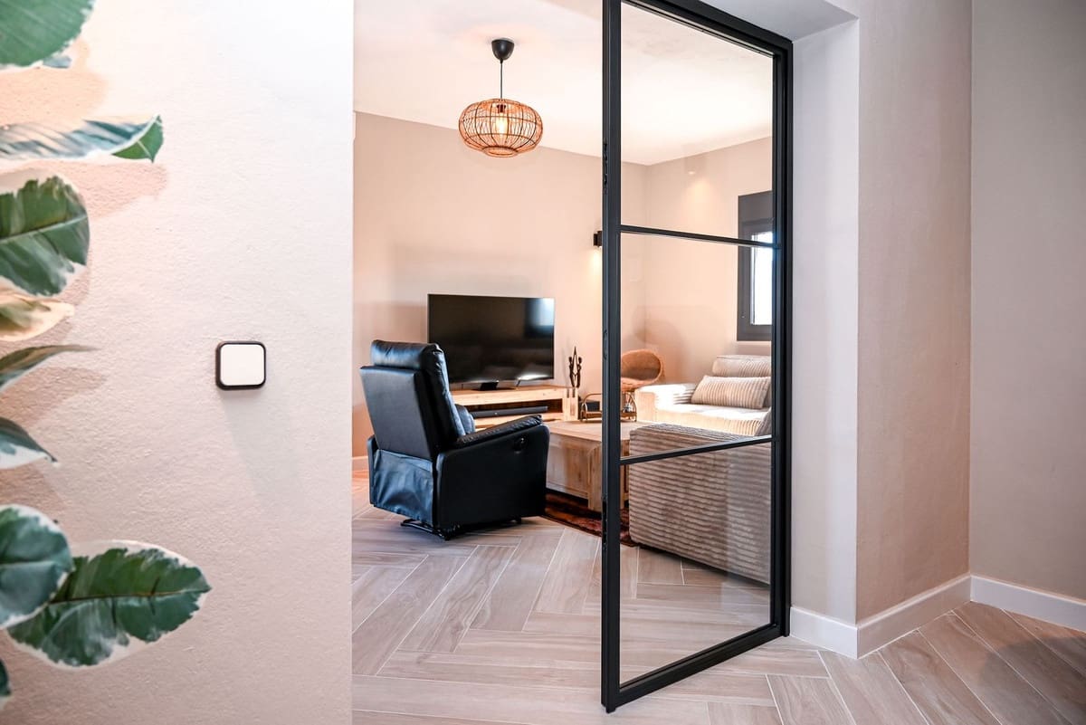 4 bedroom Villa for sale in Alhaurin de la Torre with pool - € 949,000 (Ref: 9705096)