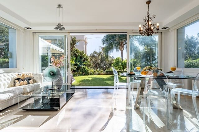 4 camera da letto Villa in vendita in Calahonda, Mijas con piscina - 899.000 € (Rif: 9705097)