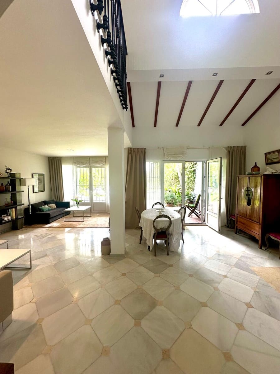 3 bedroom Villa for sale in Guadalmina - € 947,000 (Ref: 9705099)