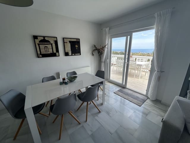 Chalet de 6 habitaciones en Calahonda, Mijas en venta con piscina - 995.000 € (Ref: 9705101)