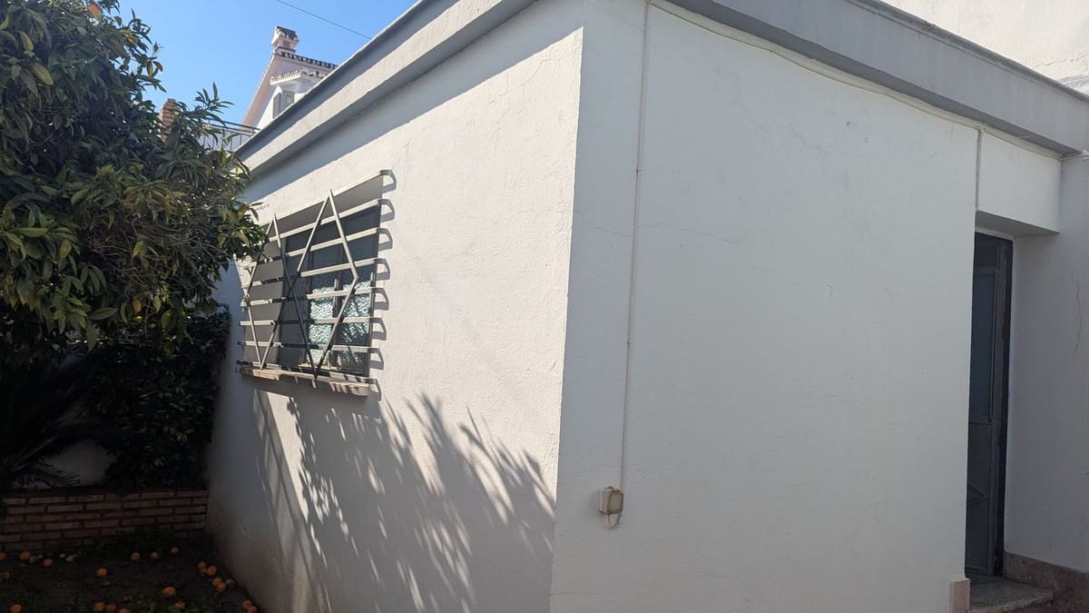 5 bedroom Villa for sale in Alhaurin de la Torre - € 724,990 (Ref: 9705102)