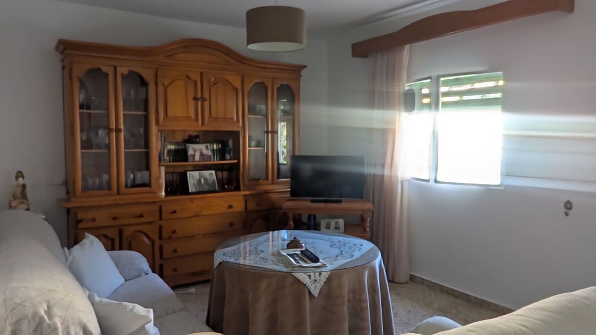 5 bedroom Villa for sale in Alhaurin de la Torre - € 724,990 (Ref: 9705102)