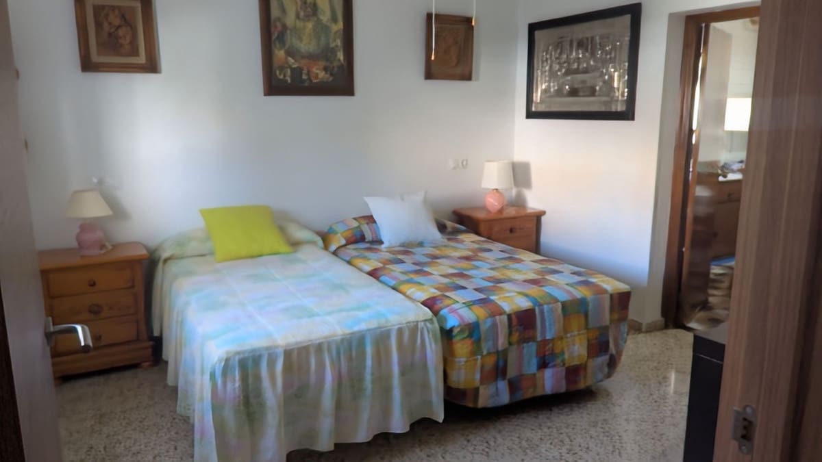 5 bedroom Villa for sale in Alhaurin de la Torre - € 724,990 (Ref: 9705102)