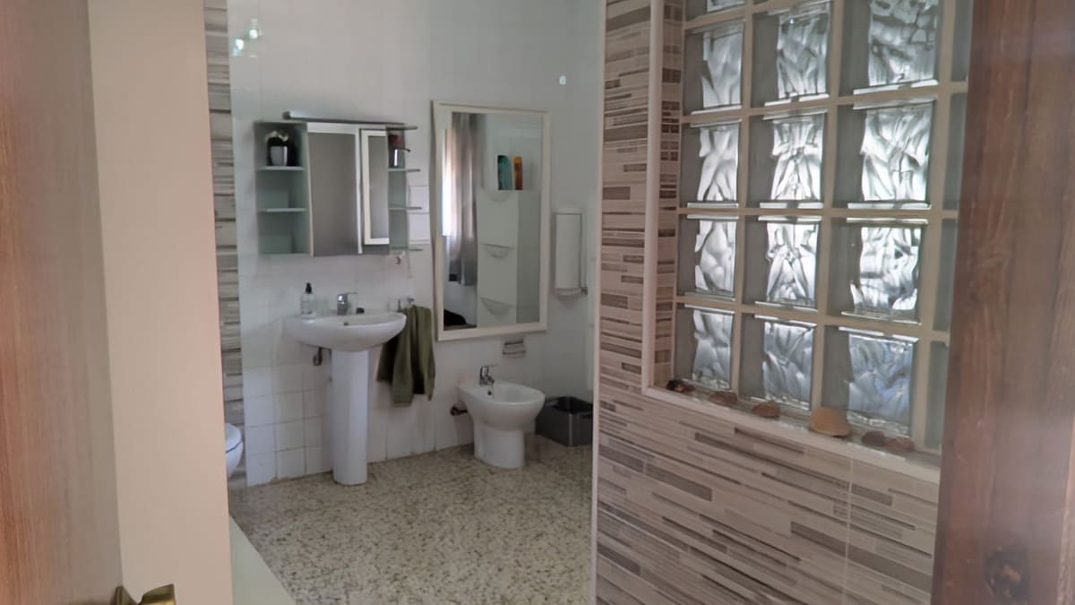 5 bedroom Villa for sale in Alhaurin de la Torre - € 724,990 (Ref: 9705102)