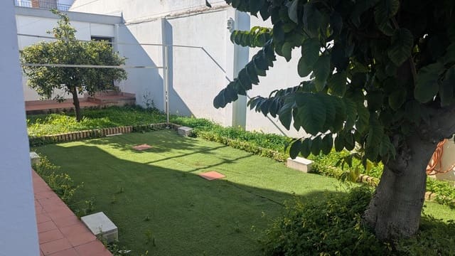 5 bedroom Villa for sale in Alhaurín de la Torre - € 724,990 (Ref: 9705102)