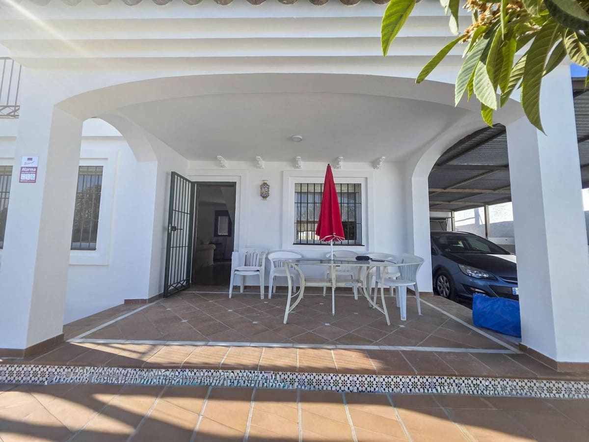 3 camera da letto Villa in vendita in Estepona con piscina garage - 988.000 € (Rif: 9705103)
