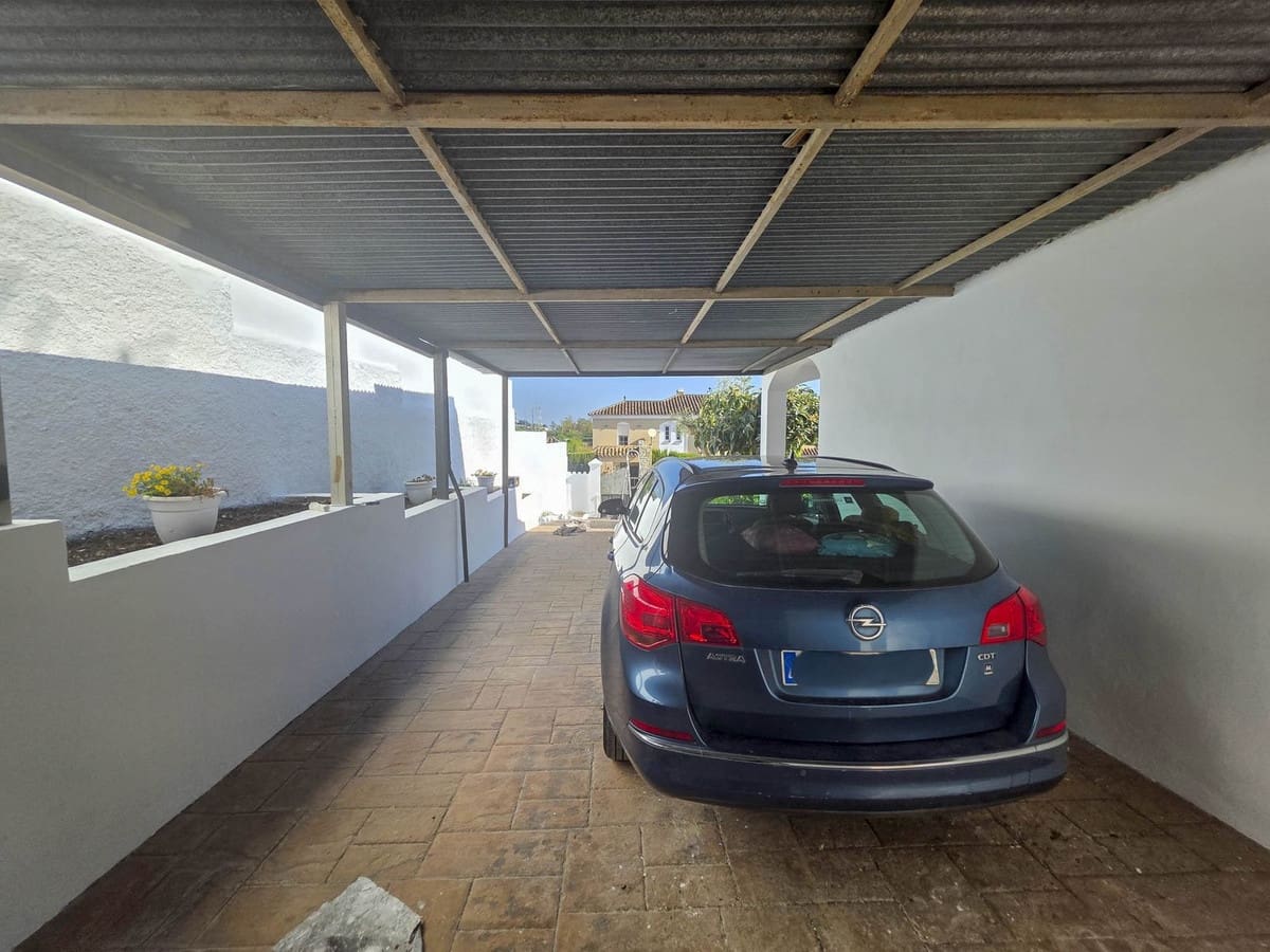 3 camera da letto Villa in vendita in Estepona con piscina garage - 988.000 € (Rif: 9705103)