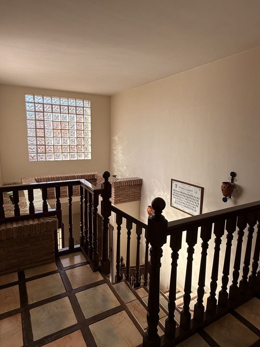 Chalet de 4 habitaciones en Torremolinos en venta con piscina garaje - 769.000 € (Ref: 9705105)