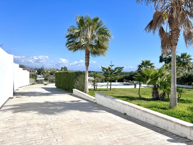 3 Zimmer Finca/Landgut zu verkaufen in Centro, Estepona mit Pool - 1.150.000 € (Ref: 9705109)
