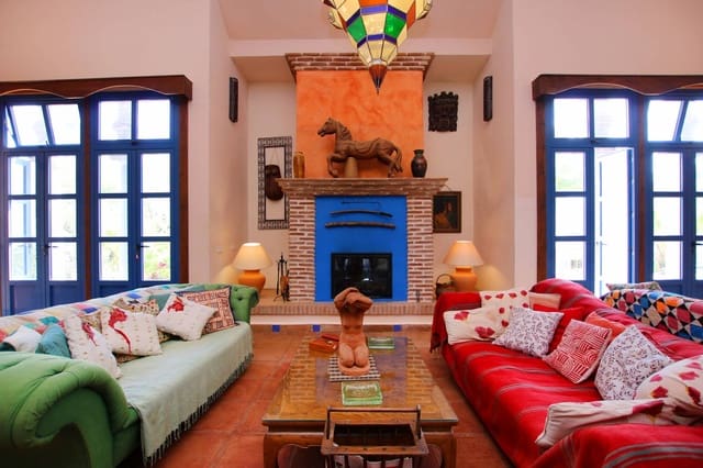 9 soveværelse Finca/Landehus til salg i Gaucín - € 1.550.000 (Ref: 9705111)