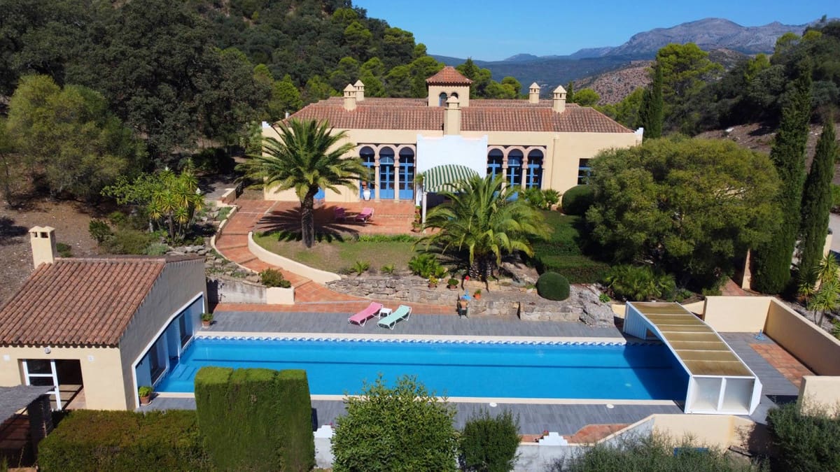 9 soveværelse Finca/Landehus til salg i Gaucin - € 1.550.000 (Ref: 9705111)