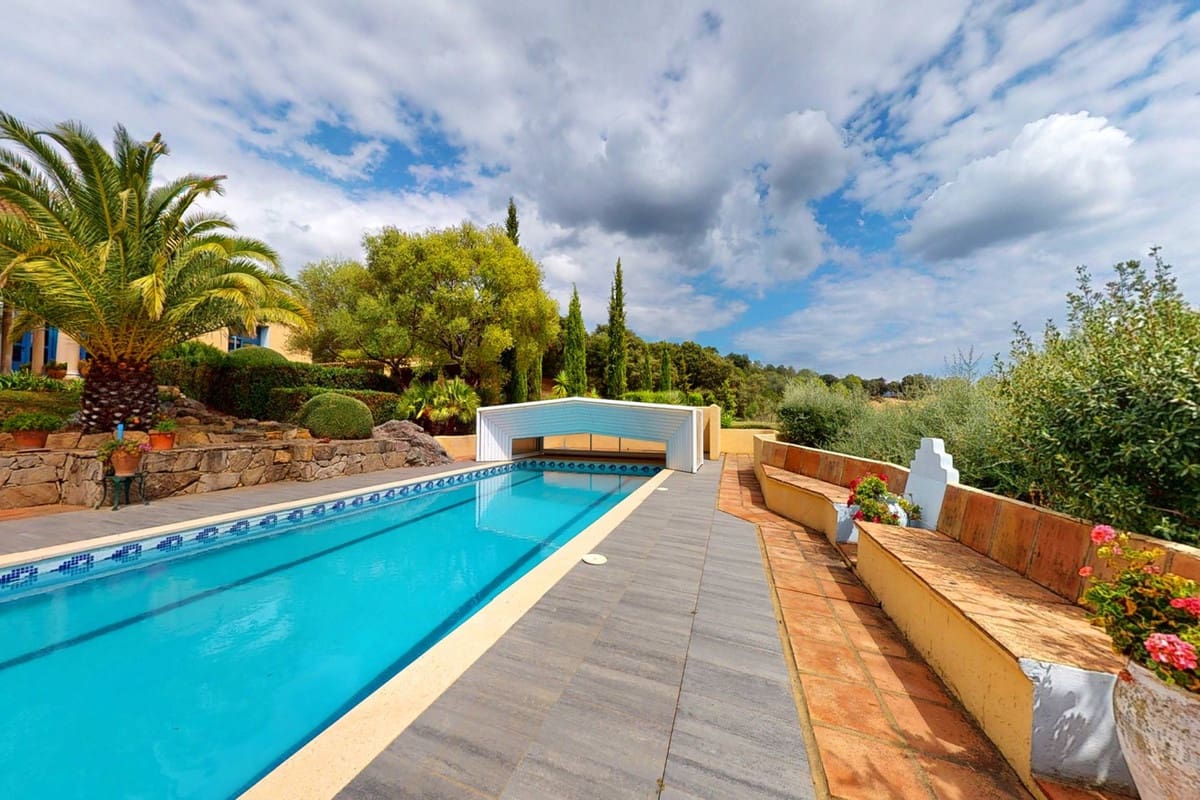9 soveværelse Finca/Landehus til salg i Gaucin - € 1.550.000 (Ref: 9705111)