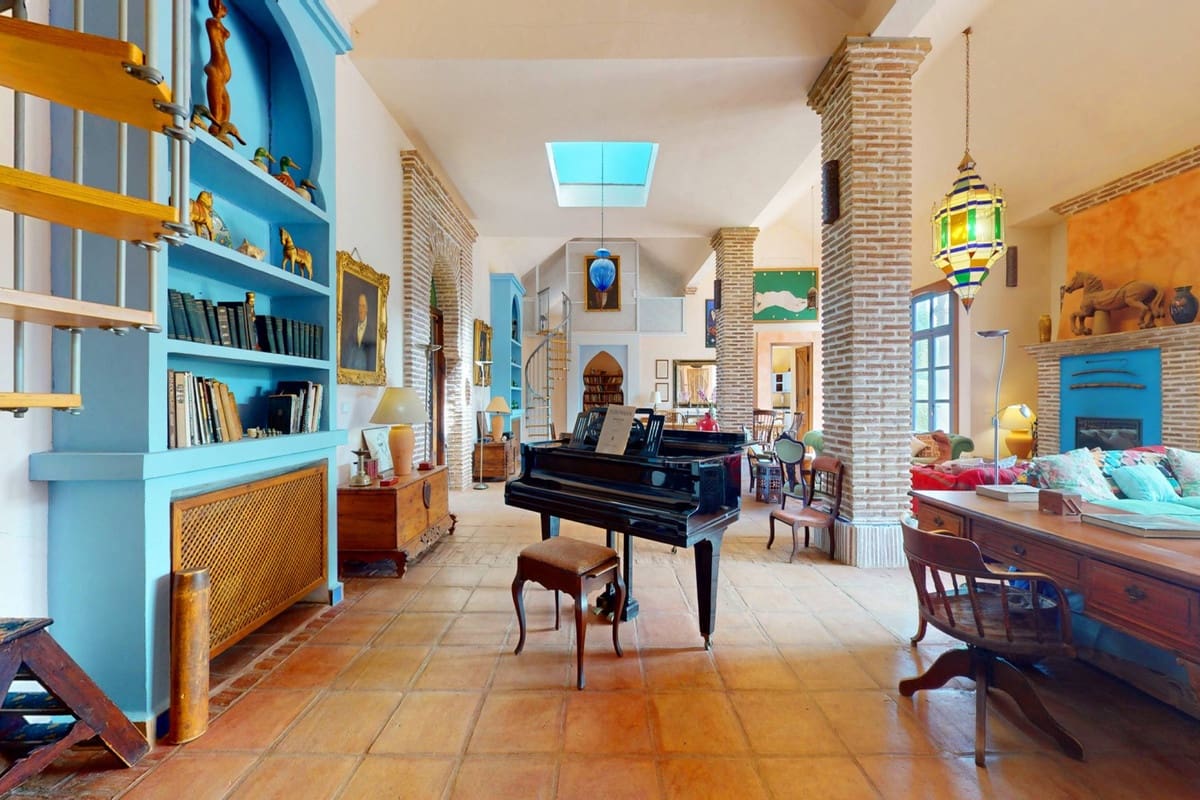 9 soveværelse Finca/Landehus til salg i Gaucin - € 1.550.000 (Ref: 9705111)